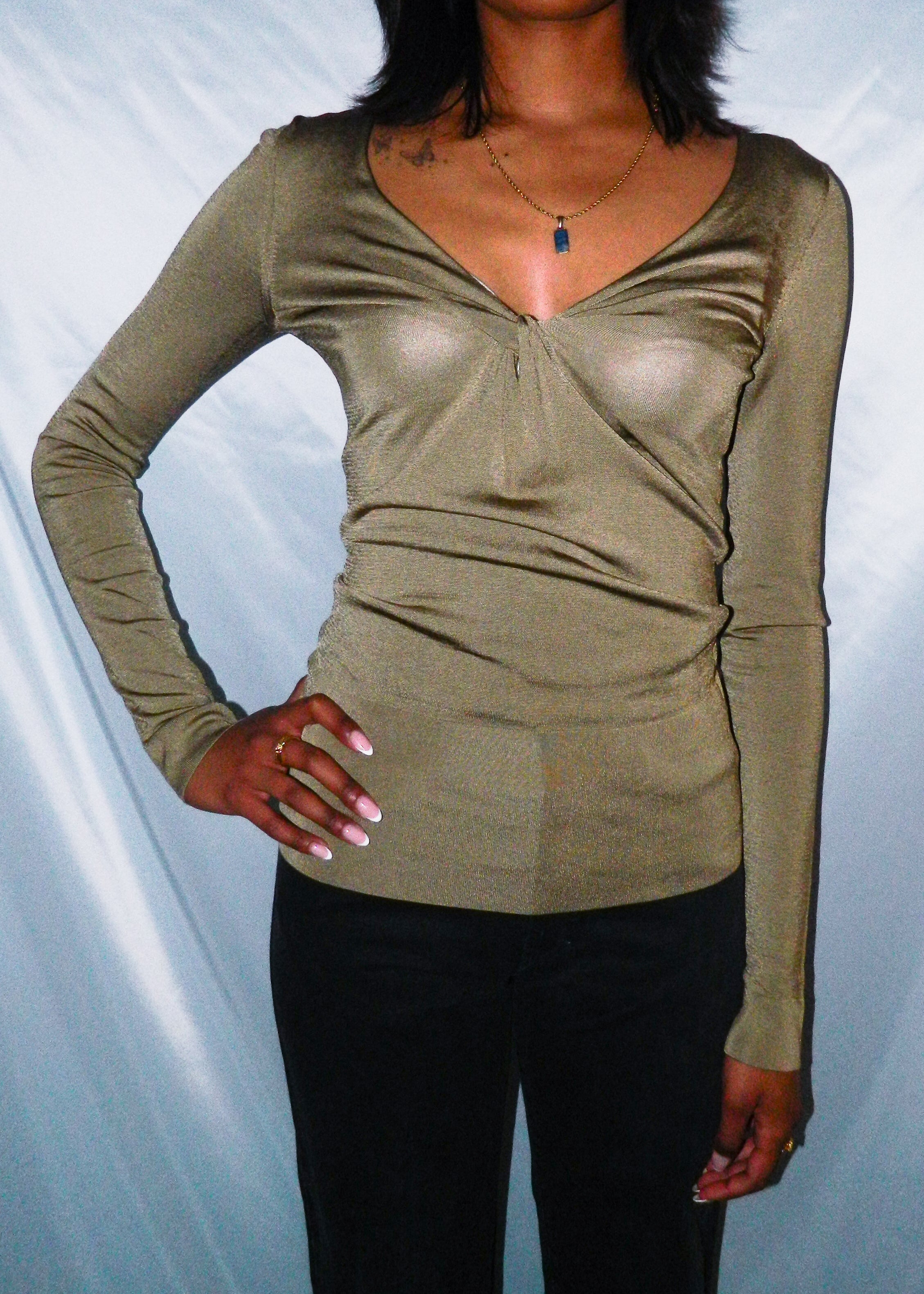 RARE GUCCI LONG SLEEVE KNOT TOP
