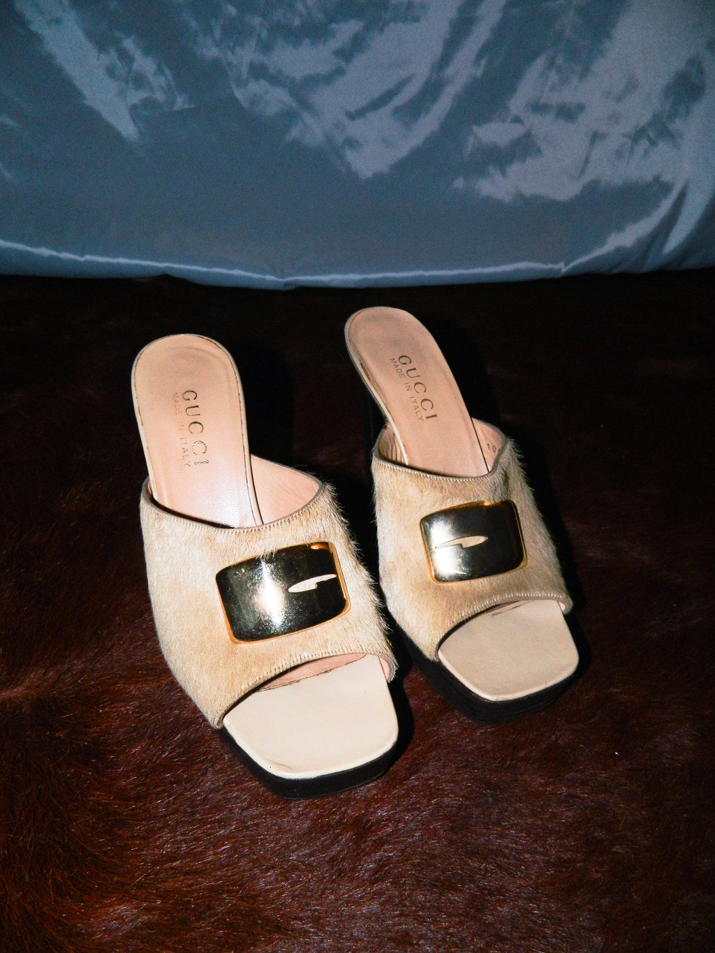 RARE GUCCI BY TOM FORD A/W 1996 COWHIDE HEELS