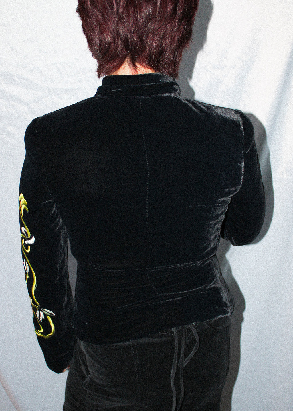 EMPORIO ARMANI VELVET EMBROIDERED JACKET