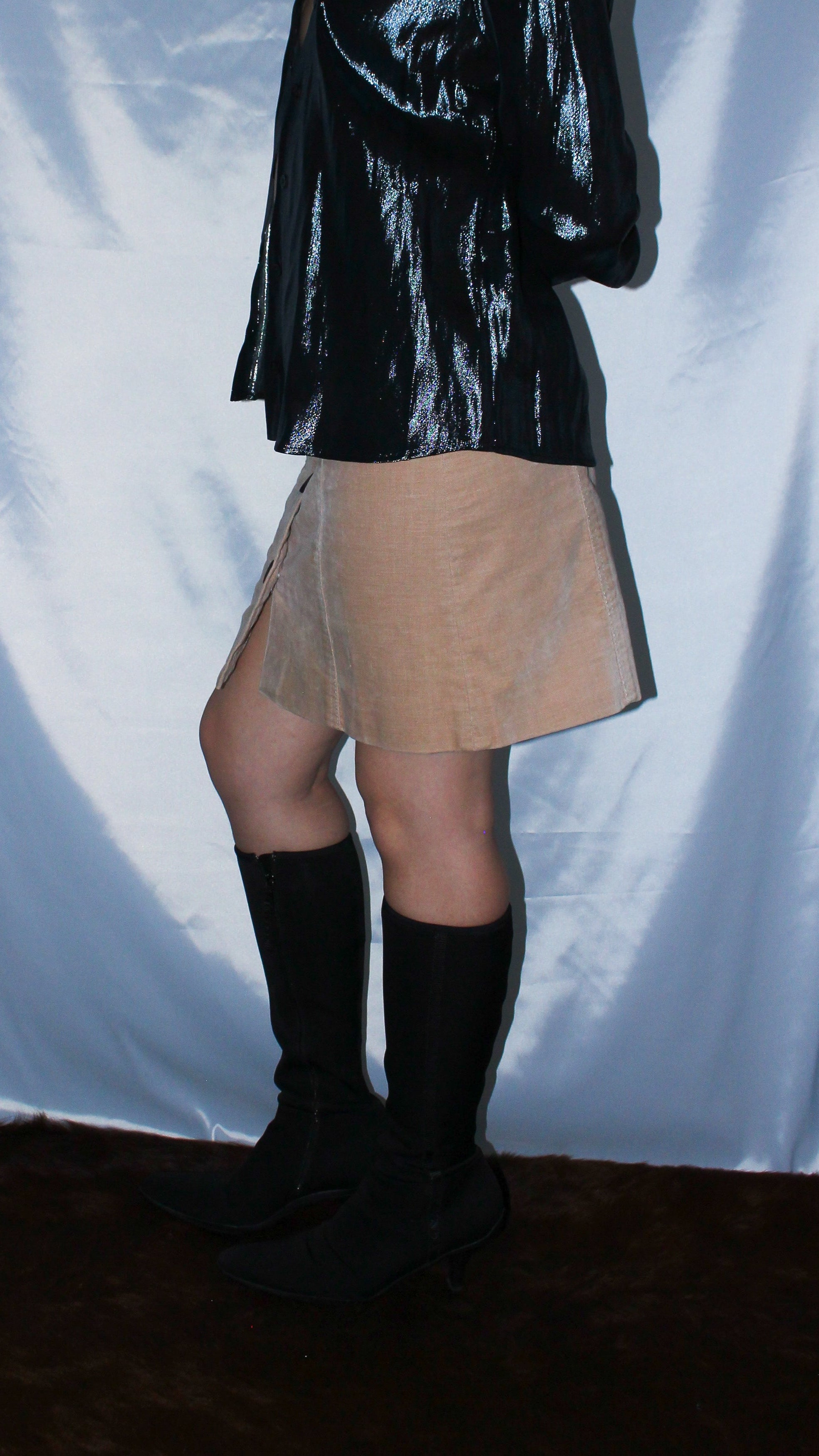GUCCI BEIGE BUTTON DOWN SKIRT