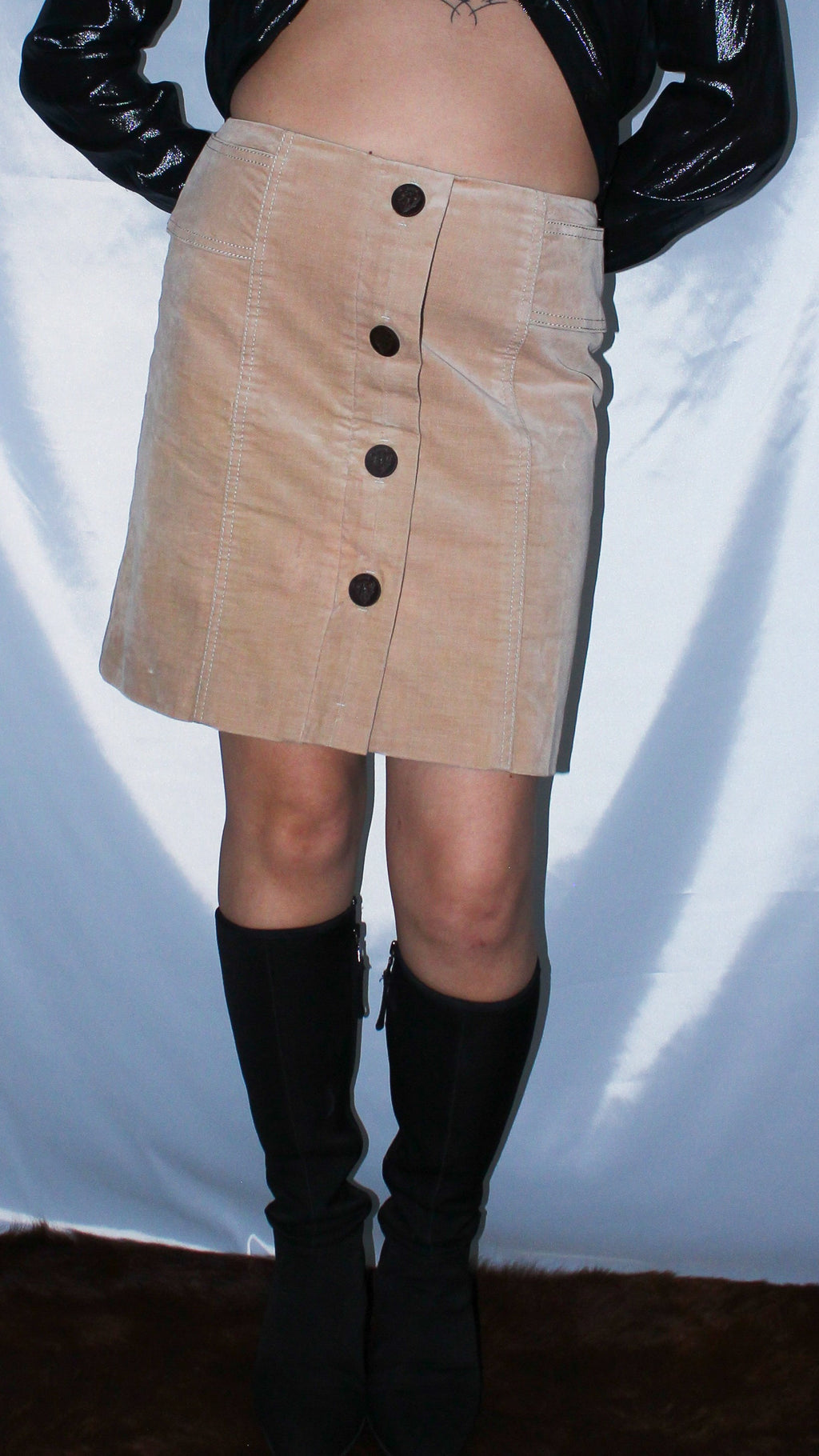 GUCCI BEIGE BUTTON DOWN SKIRT