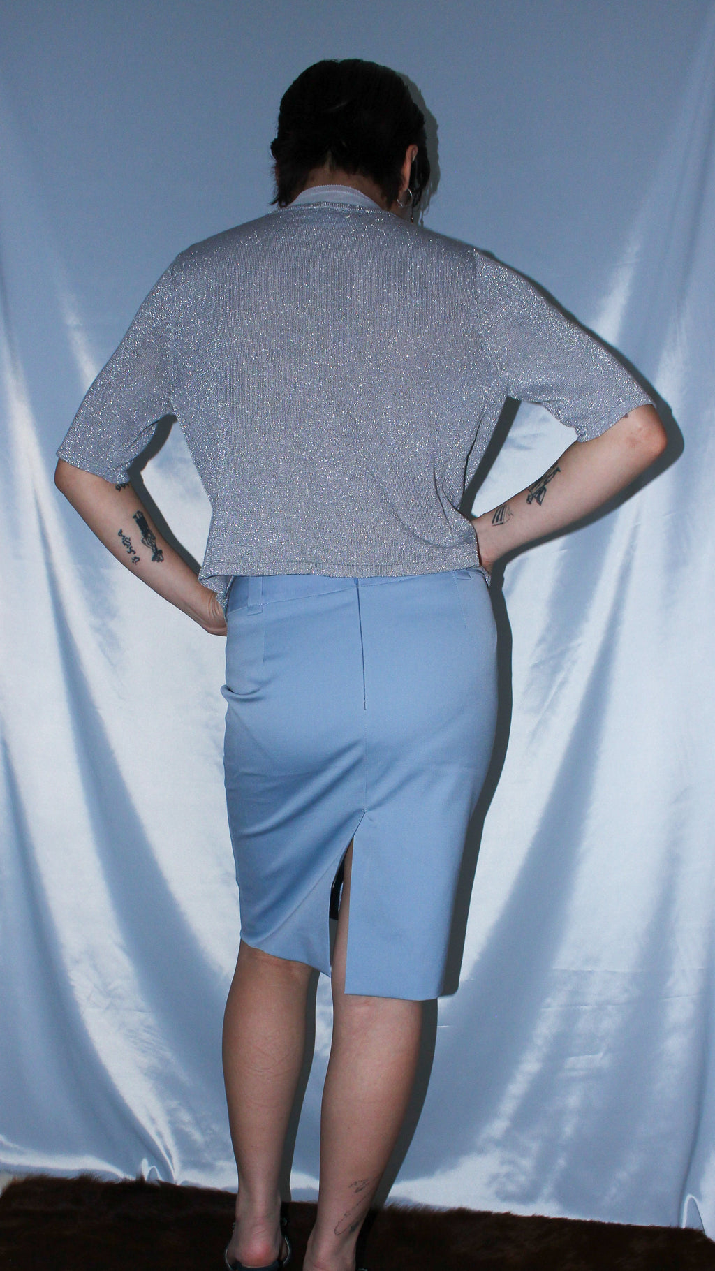 VERA WANG SILVER CARDIGAN