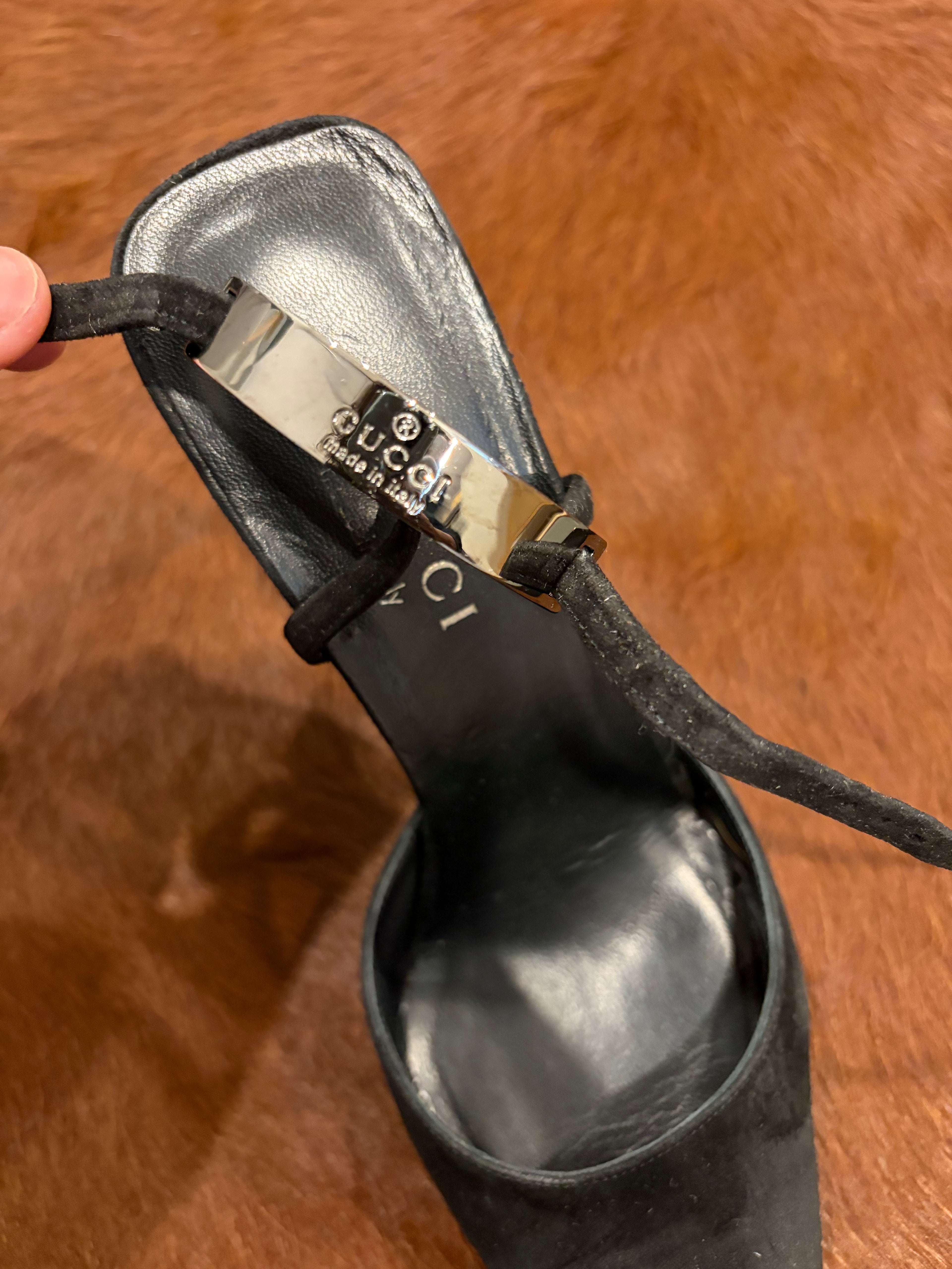 GUCCI BY TOM FORD METAL PLATE HEELS