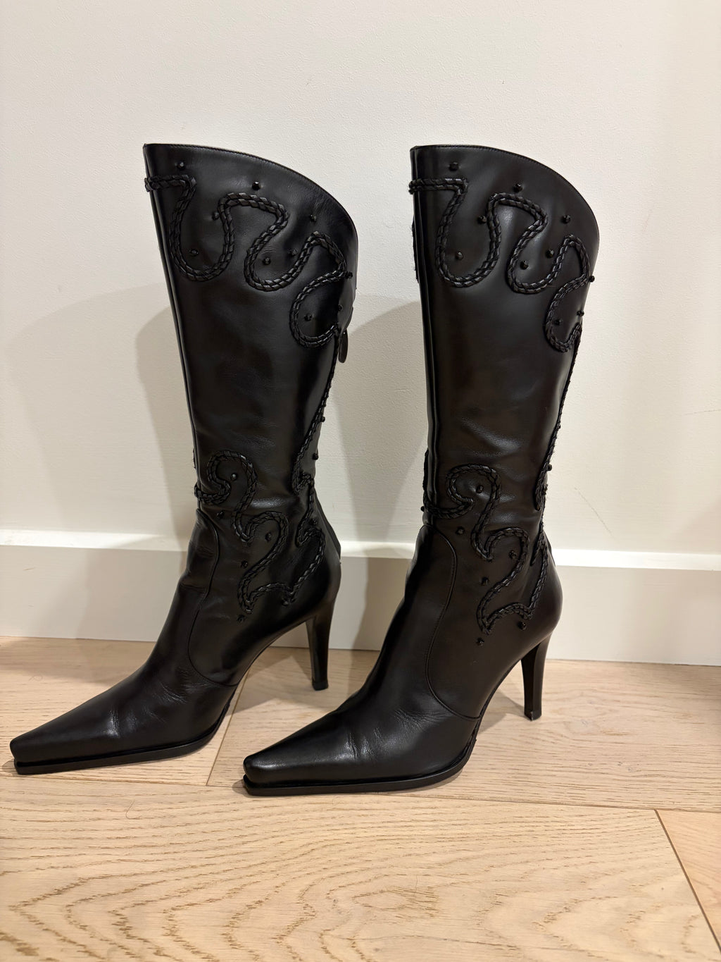 SERGIO ROSSI COWBOY EMBELLISHED BOOTS (SIZE 35)