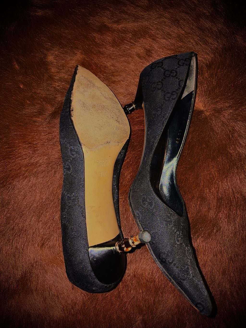 GUCCI BY TOM FORD MONOGRAM BAMBOO HEELS (SIZE 38)