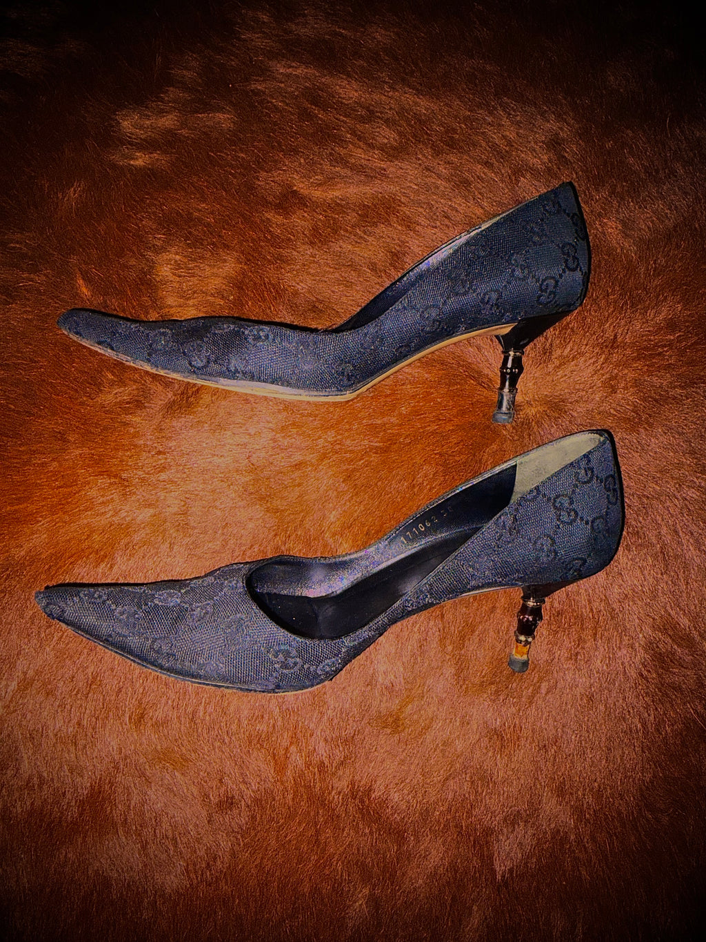 GUCCI BY TOM FORD MONOGRAM BAMBOO HEELS (SIZE 38)