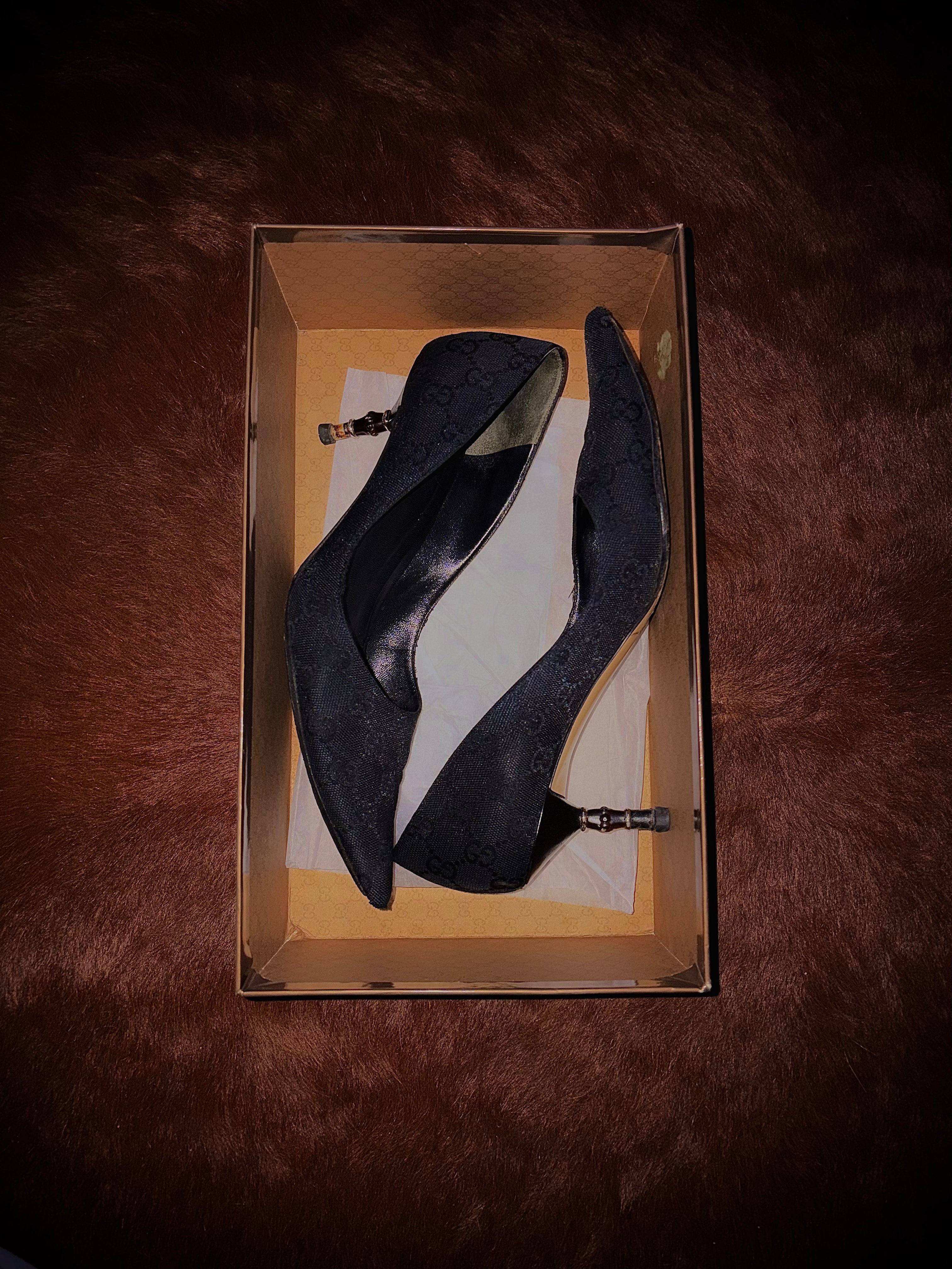 GUCCI BY TOM FORD MONOGRAM BAMBOO HEELS (SIZE 38)