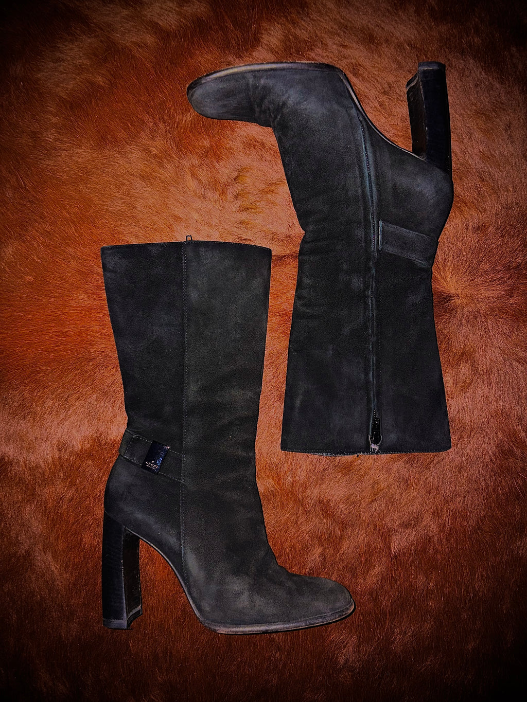GUCCI SUEDE METAL PLATE BOOTS (SIZE 36)