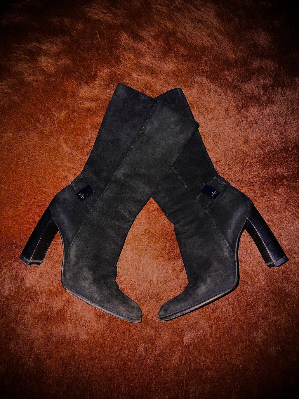 GUCCI SUEDE METAL PLATE BOOTS (SIZE 36)