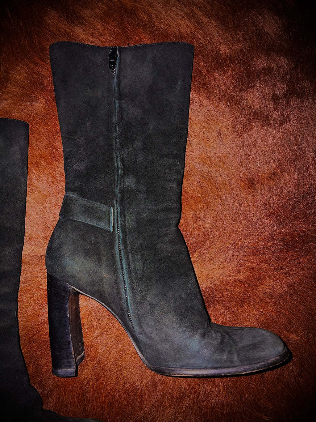 GUCCI SUEDE METAL PLATE BOOTS (SIZE 36)