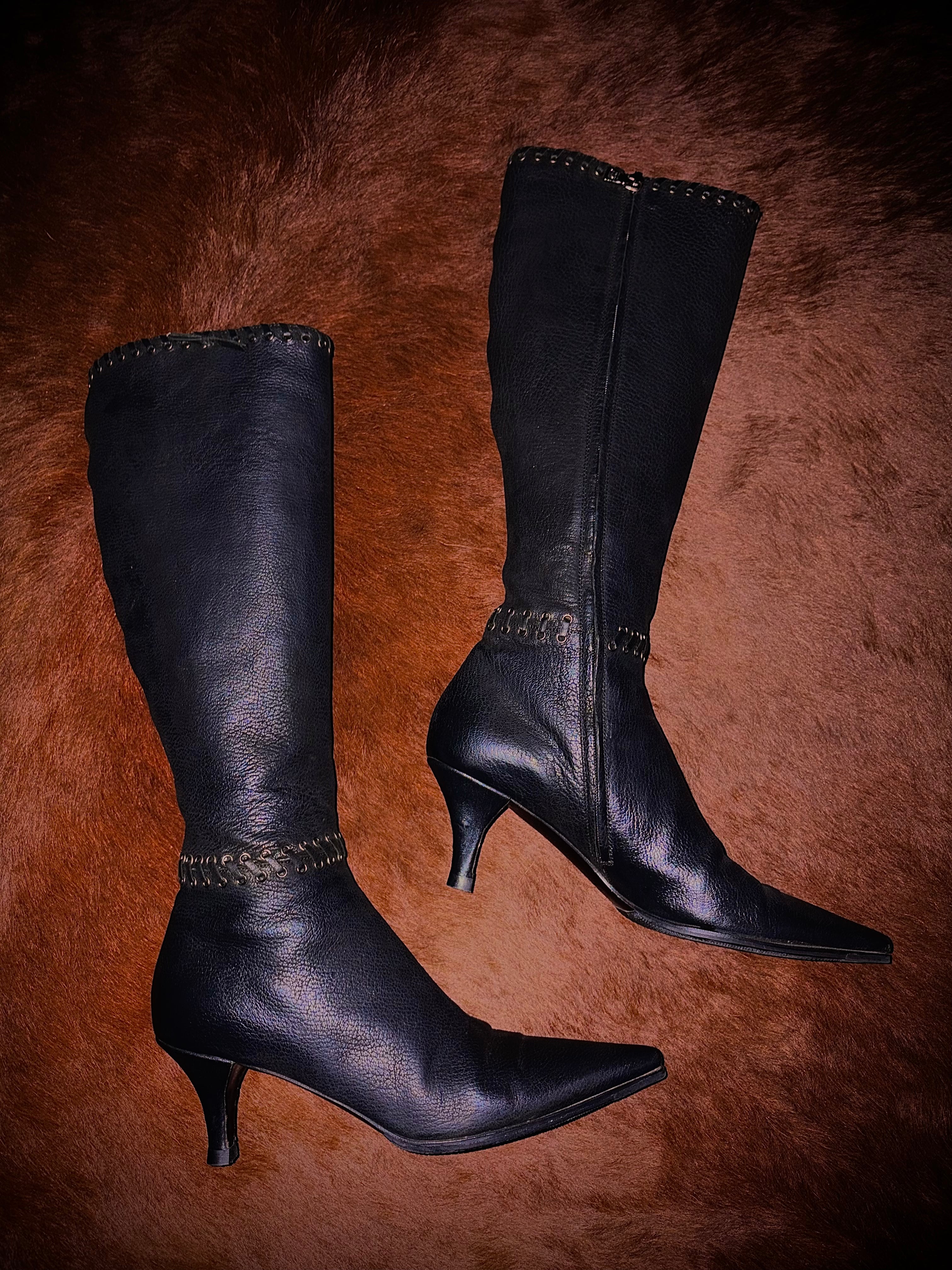 PRADA LEATHER BRAIDED BOOTS (SIZE 37)
