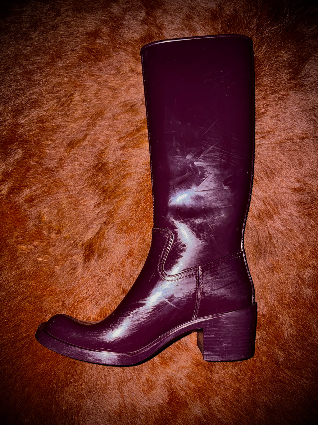 GUCCI PURPLE GUM BOOTS (SIZE 36)
