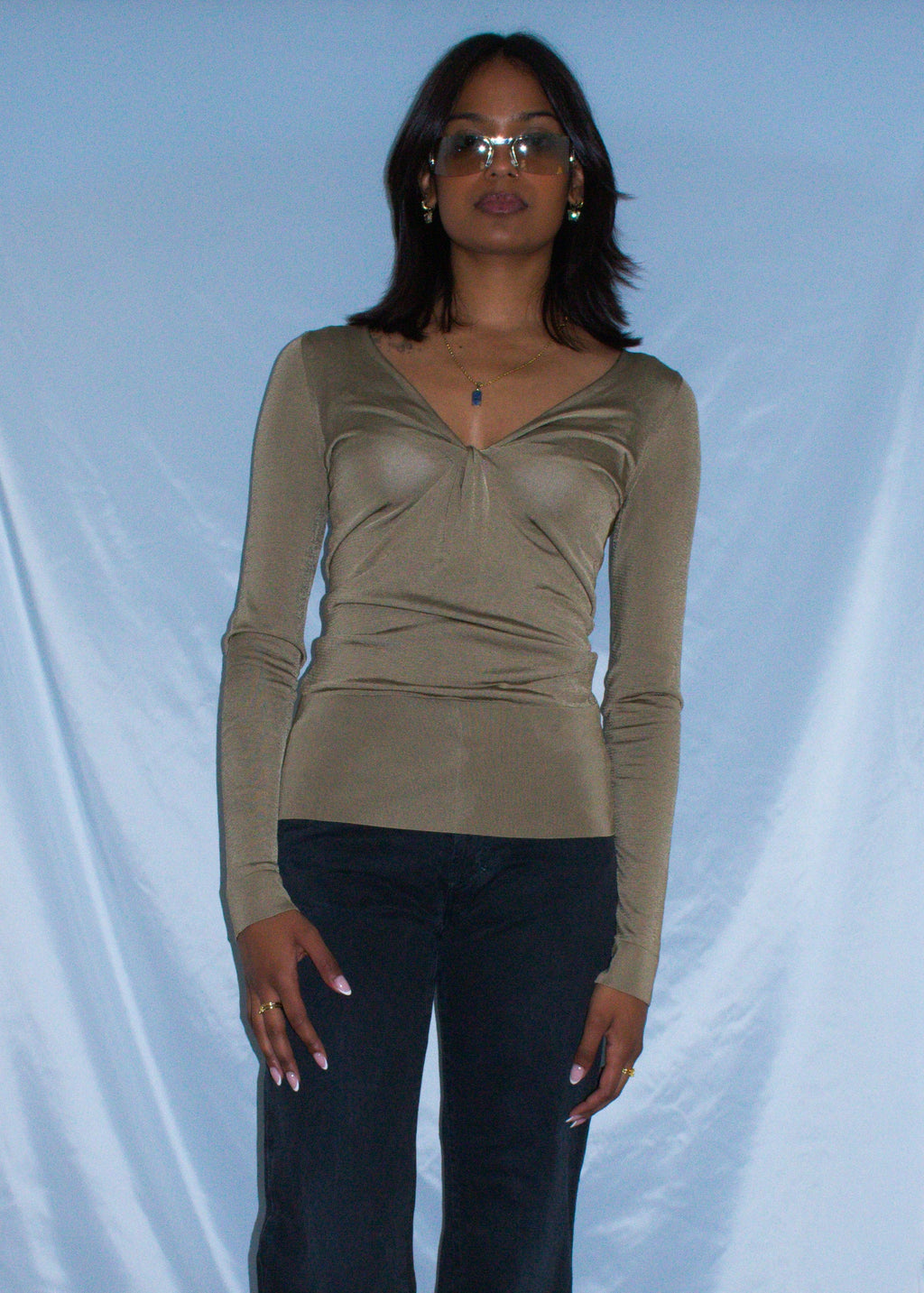 RARE GUCCI LONG SLEEVE KNOT TOP