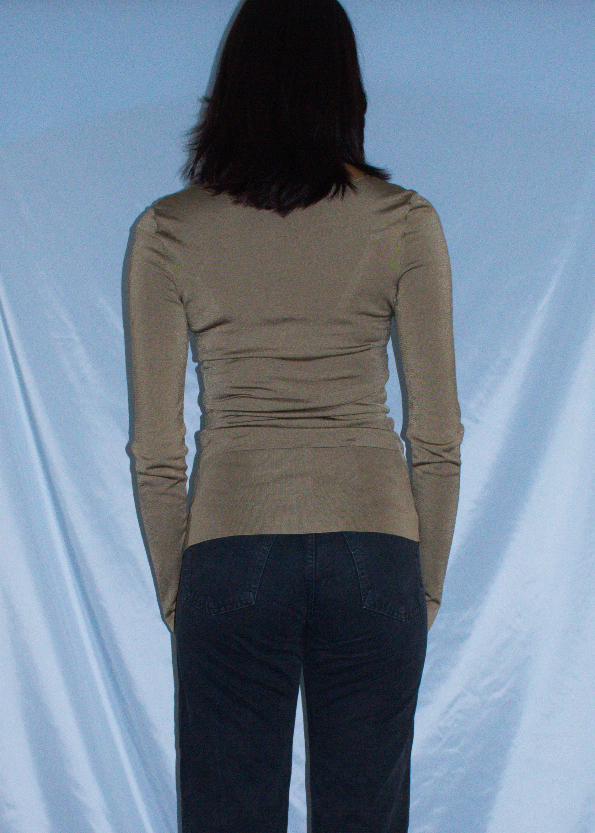 RARE GUCCI LONG SLEEVE KNOT TOP
