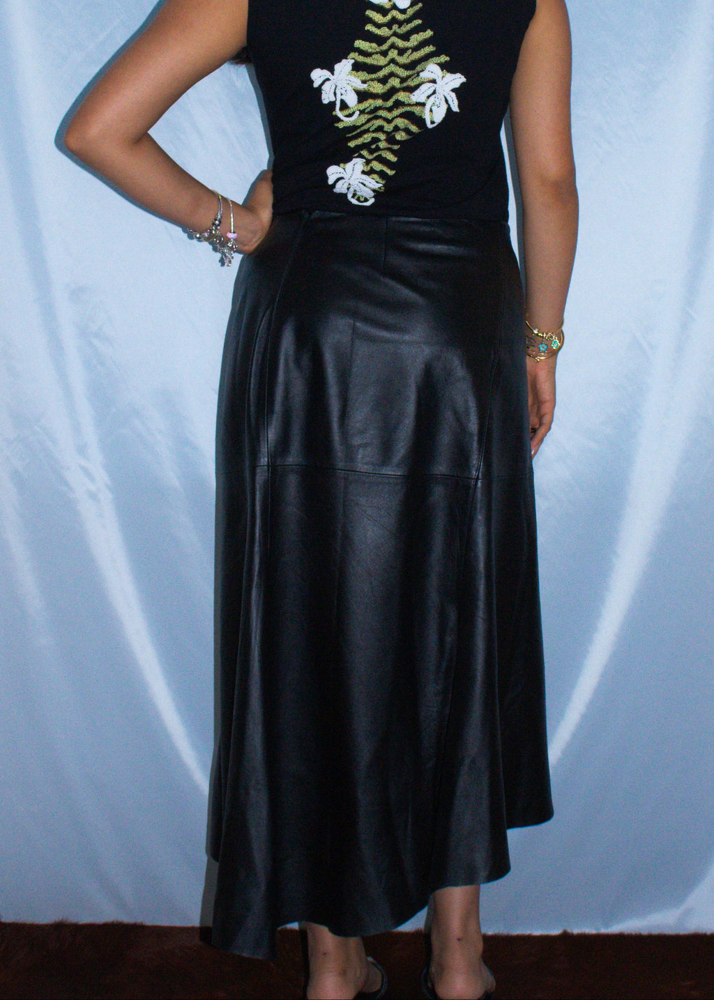 DKNY BLACK LEATHER HI-LOW SKIRT